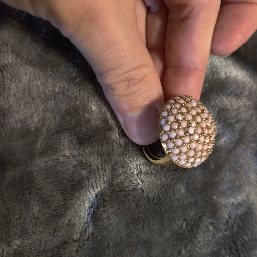Rings - Picture 3 of 4